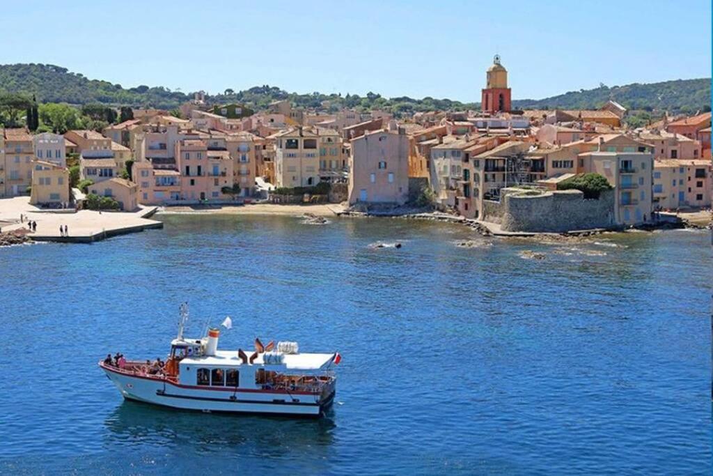 2 Bedrooms, 15 Min Walk To Beach, Ac, Pool & Fiber Internet In A Quiet, Private Gated Domain 5Kms To St Tropez Cogolin Luaran gambar