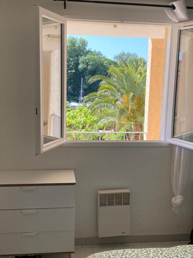 2 Bedrooms, 15 Min Walk To Beach, Ac, Pool & Fiber Internet In A Quiet, Private Gated Domain 5Kms To St Tropez Cogolin Luaran gambar