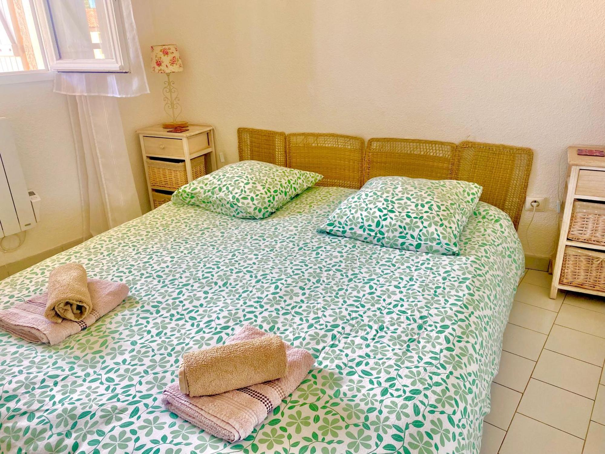 2 Bedrooms, 15 Min Walk To Beach, Ac, Pool & Fiber Internet In A Quiet, Private Gated Domain 5Kms To St Tropez Cogolin Luaran gambar