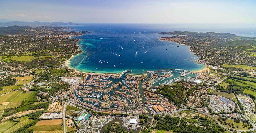 2 Bedrooms, 15 Min Walk To Beach, Ac, Pool & Fiber Internet In A Quiet, Private Gated Domain 5Kms To St Tropez Cogolin Luaran gambar